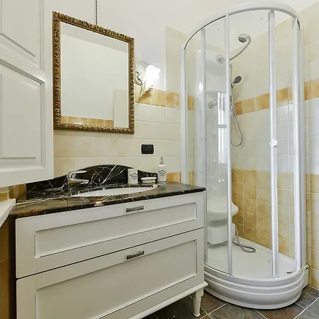 Apartament Casa Brigitta Alba (Piedmont)